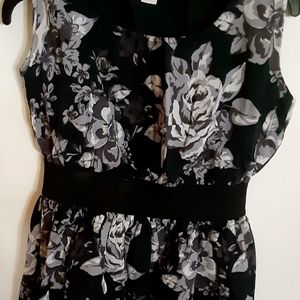 Xhilaration dress size small nwot